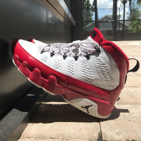 Jordan 9 White Gym Red - Picture 1 of 2